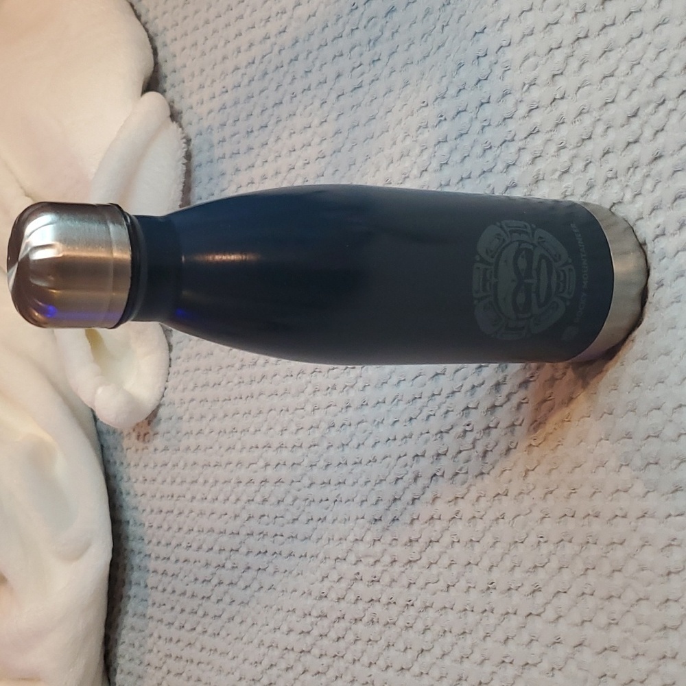 Double Insulated Stainless Steel Water Bottle - Picture 3 of 4